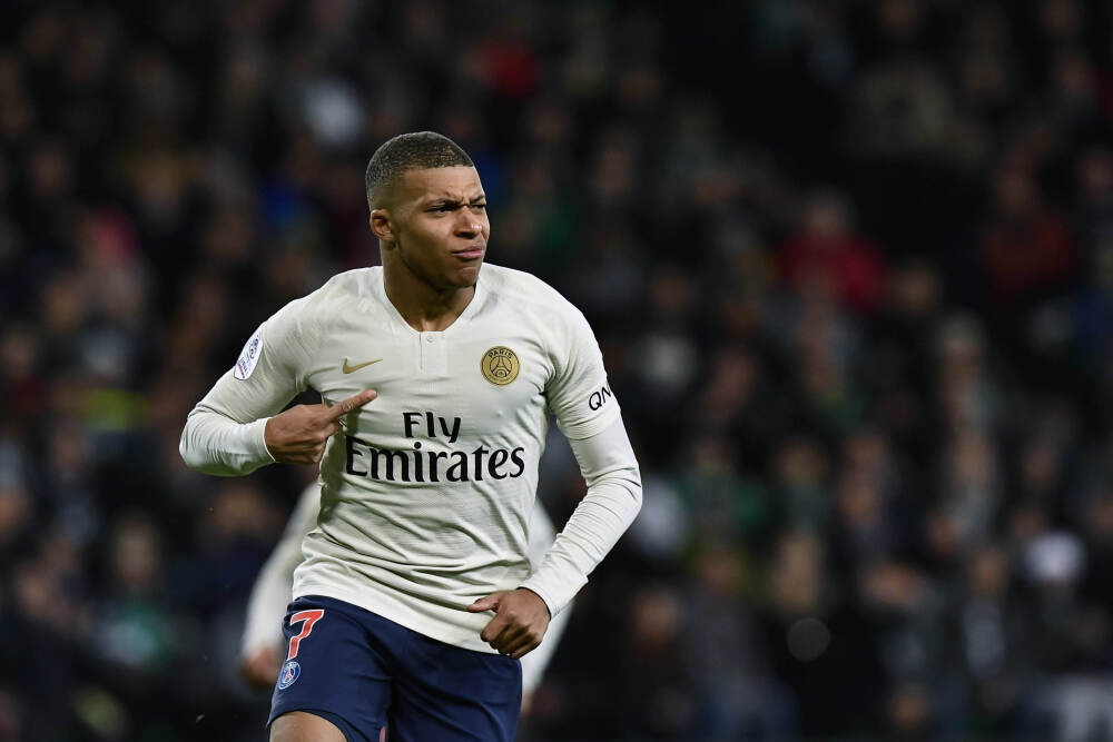 百度比亚迪等联合持股，昆仑芯注册资本飙至4亿：独立上市前兆？